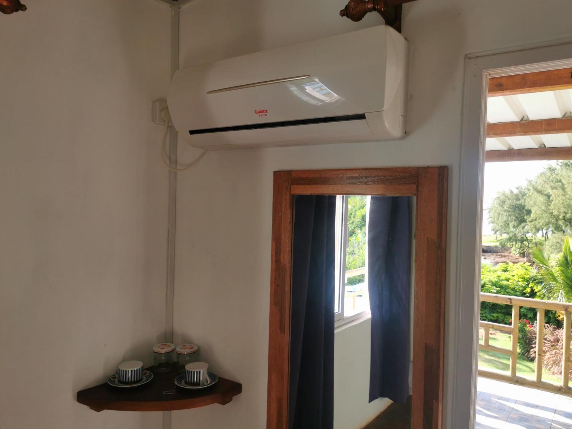 Poisson D'Or Guest House พอร์ตมาตูริน ภายนอก รูปภาพ